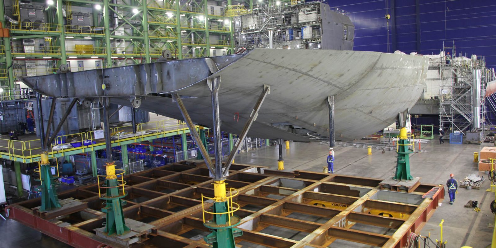 Flipping A 130 Tonne Unit Of The Future Hmcs Margaret Brooke - Irving 